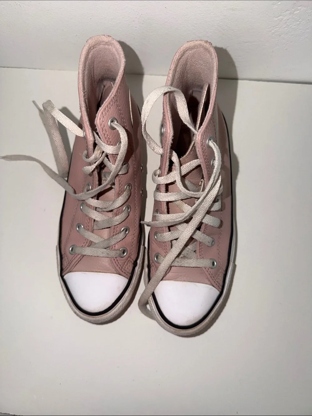 Girls Mauve Pink High-Top converse chuck taylors leather
